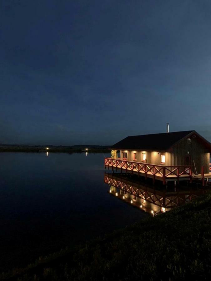 Karpu Dikis-Kempings Viesites Jaunmārupe Exterior foto